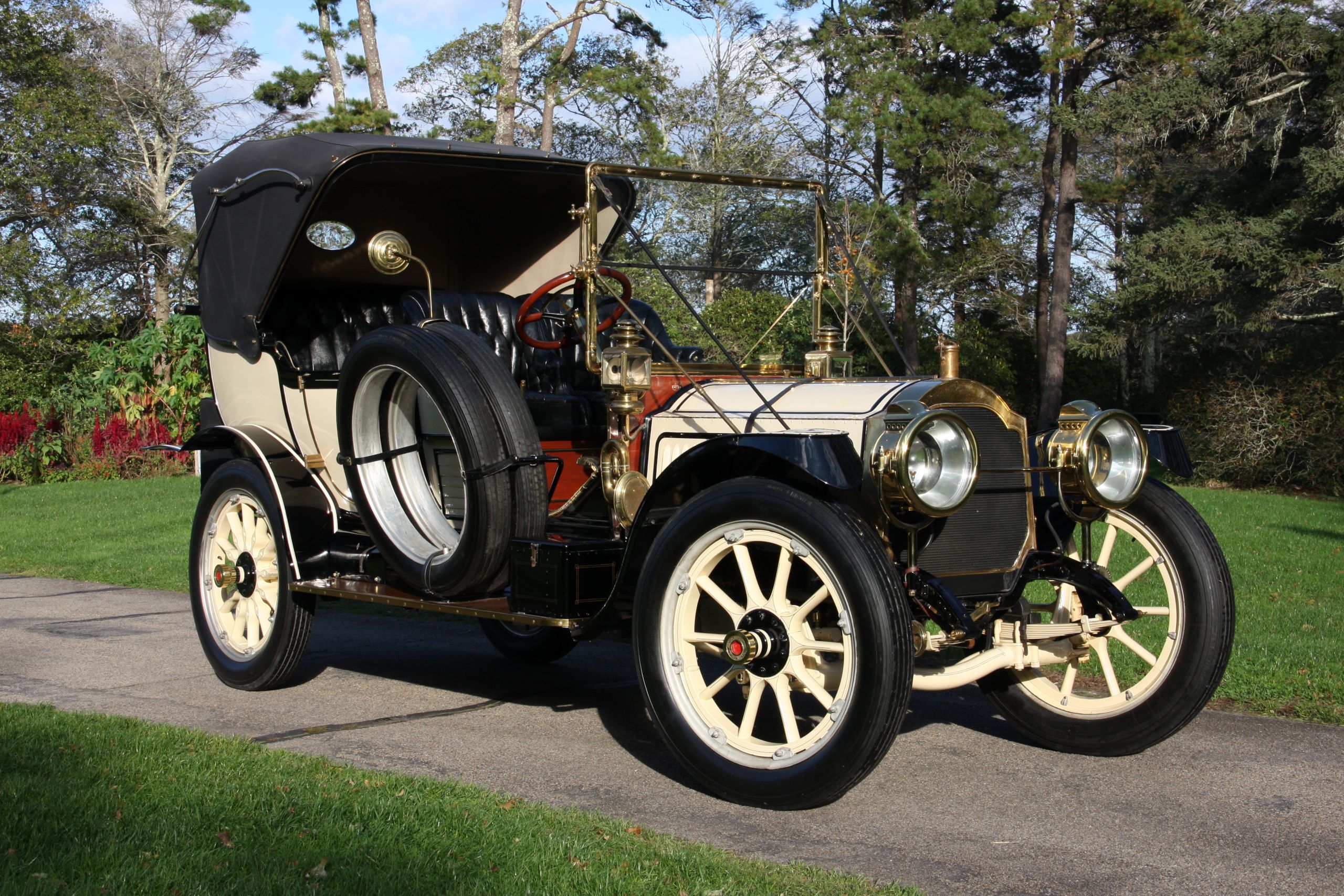 1912 Packard 1-48 Victoria